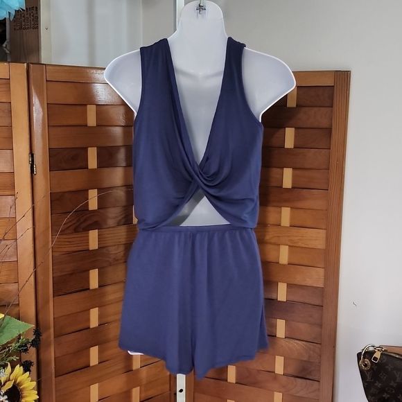 Navy blue shorts romper - Picture 1 of 12